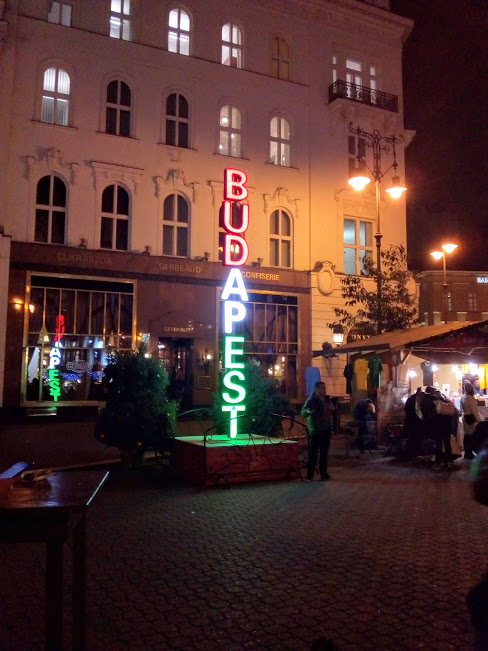 Budapest Illuminated Sign Red White and Green Customer Service Business Support Service